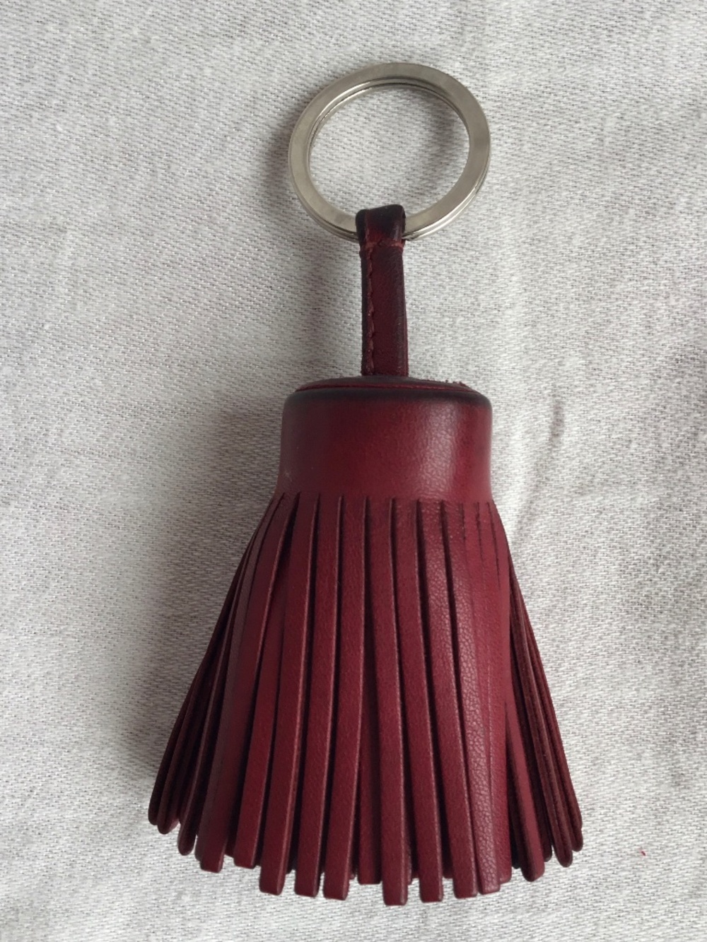 Hermes Carmen bicolour key ring Rouge H leather with bleu nuit